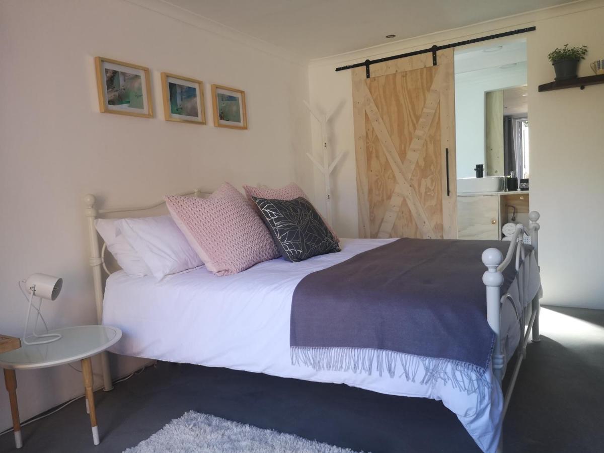 Secure, Private, Queen Room Close To Airport Port Elizabeth Exteriér fotografie
