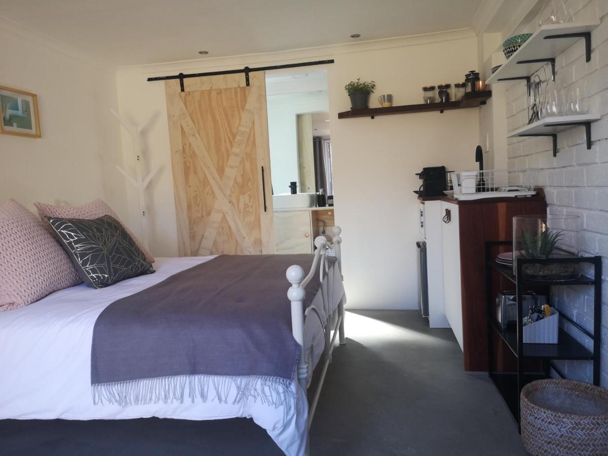 Secure, Private, Queen Room Close To Airport Port Elizabeth Exteriér fotografie
